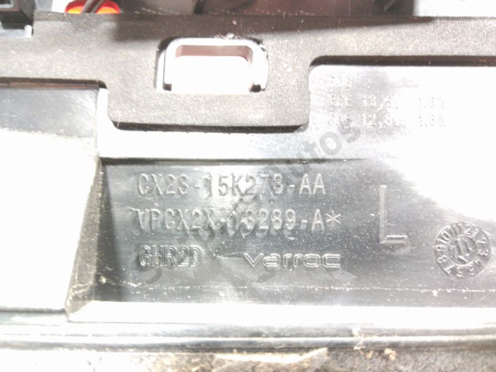 Feu arrière intérieur gauche