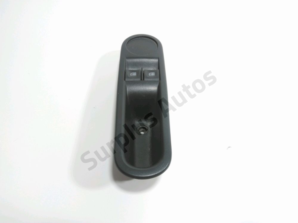 Commande leve-vitre avant gauche