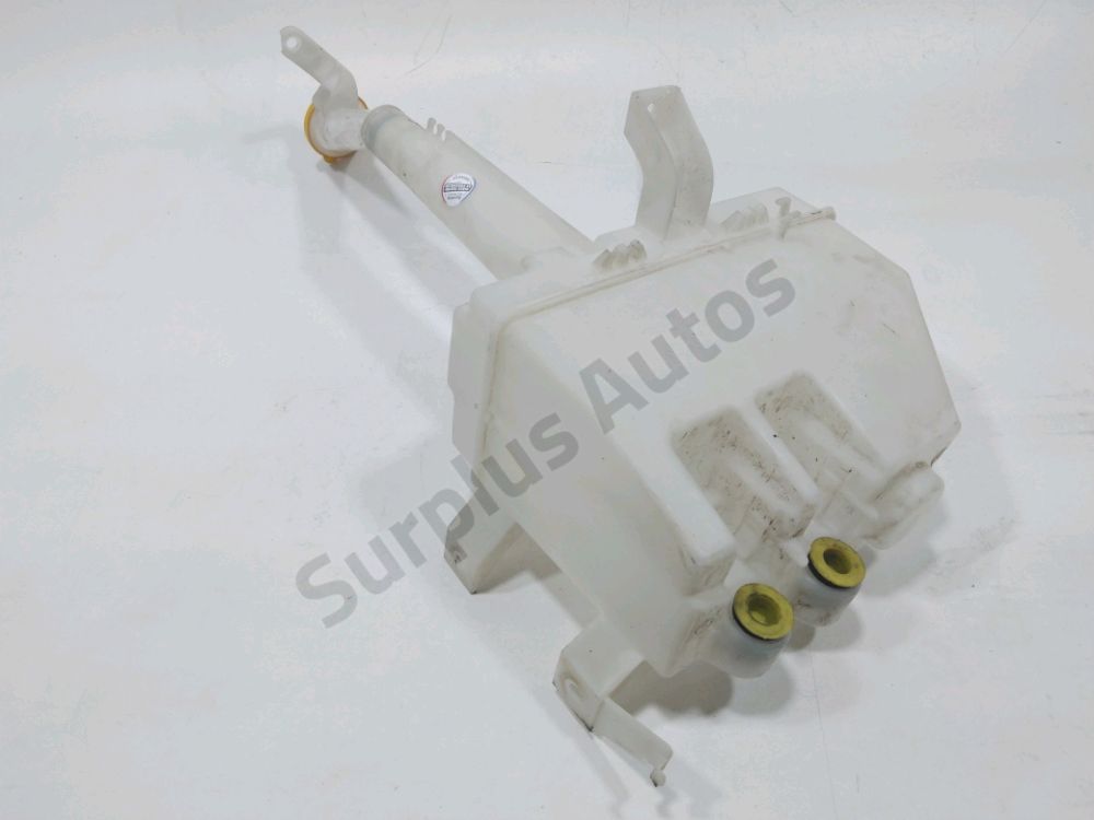 Réservoir de lave glace avant