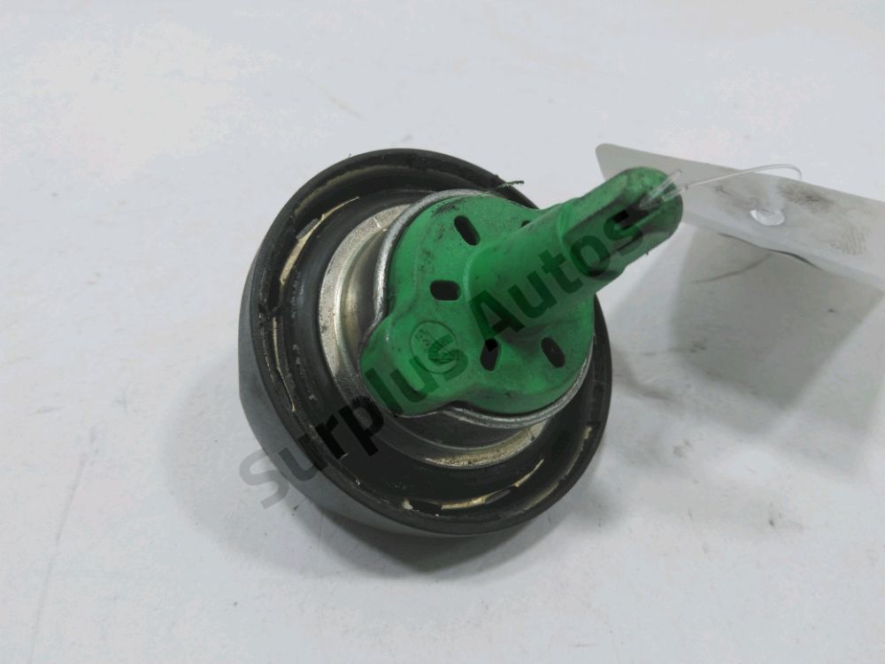 Bouchon de réservoir à carburant