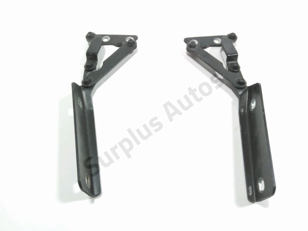 Jeu de charnieres de capot