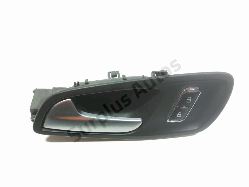 Poignee interieure porte avant gauche