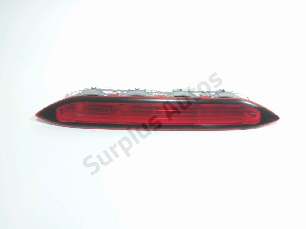 Feu stop supplémentaire