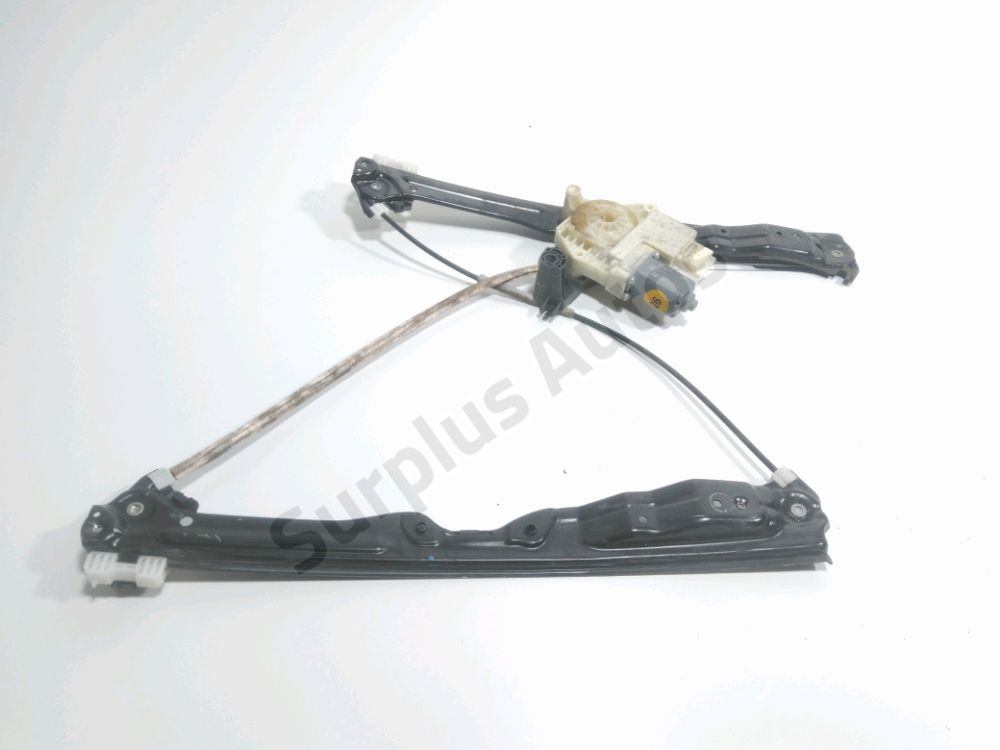 Lève-vitre électrique avant gauche