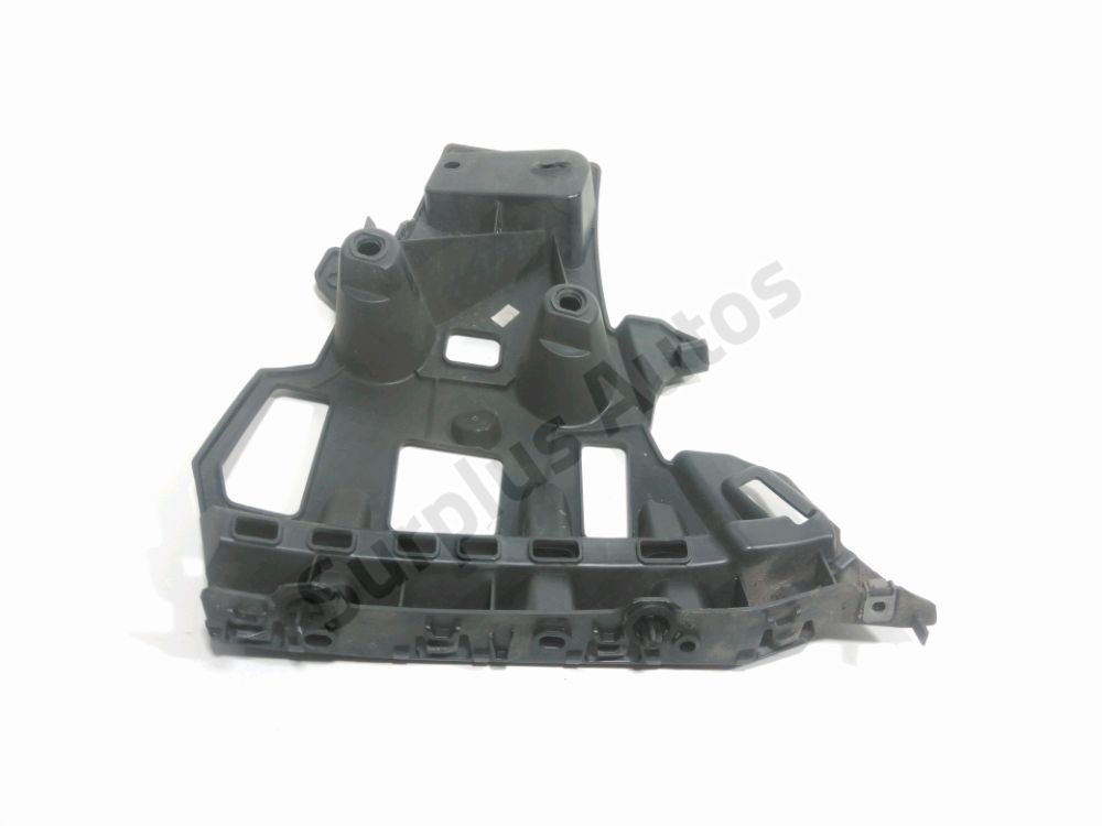 Support droit de pare-choc arrière