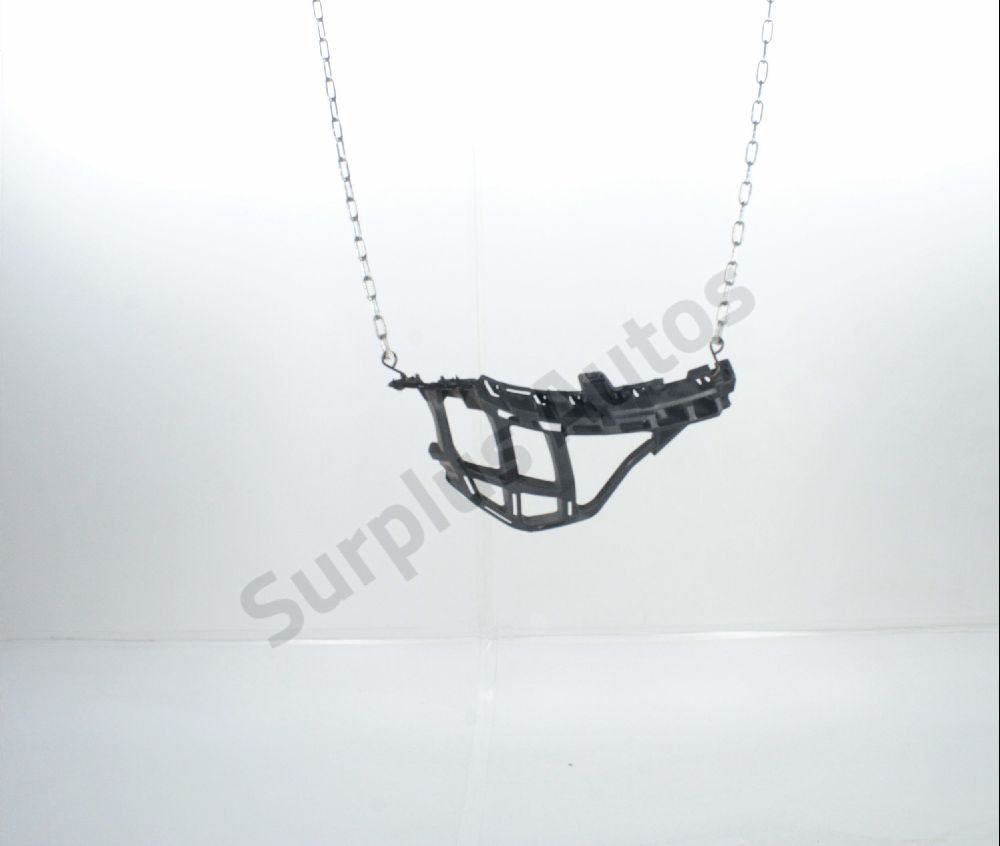 Support gauche de pare-choc arrière