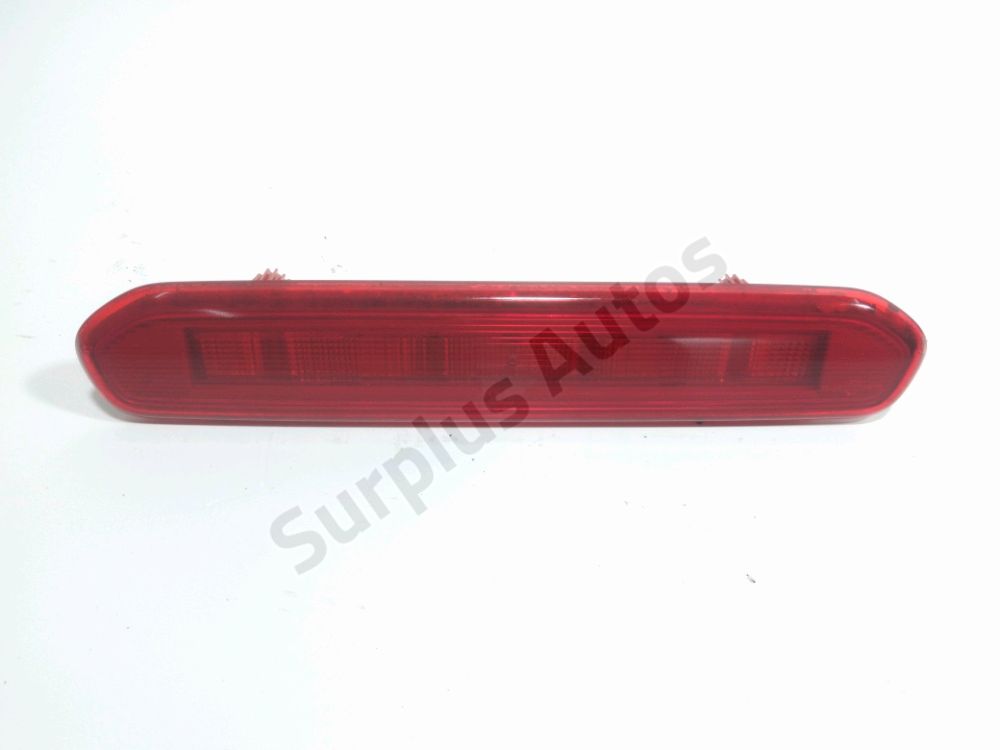 Feu stop supplémentaire