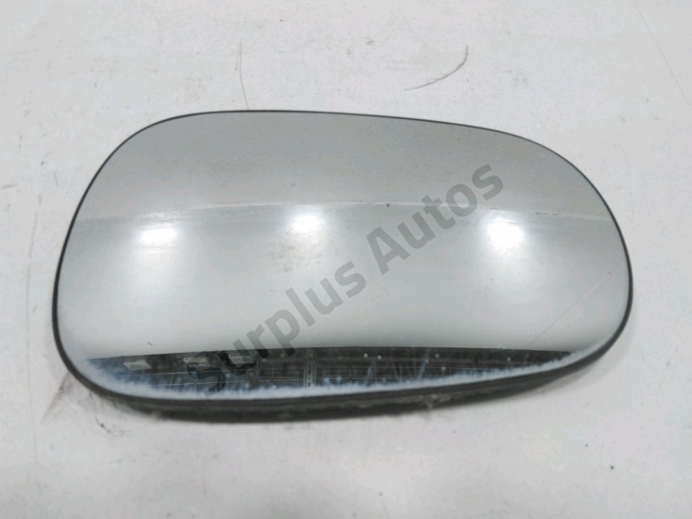 Glace de retroviseur droit