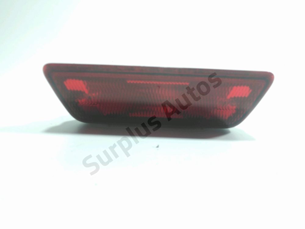 Feu de brouillard arrière central