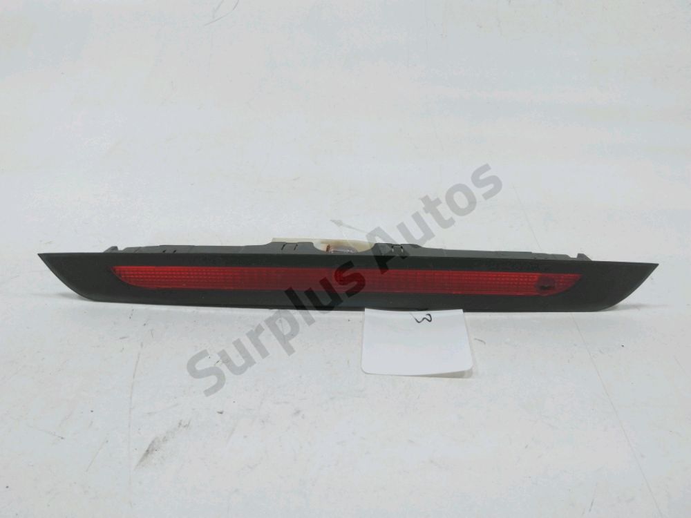 Feu stop supplémentaire