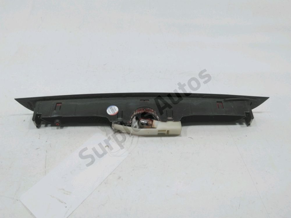 Feu stop supplémentaire