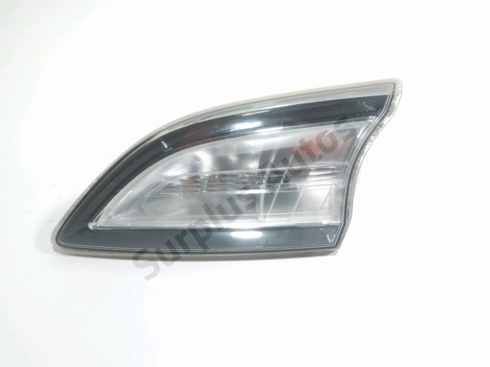 Feu arrière intérieur droit