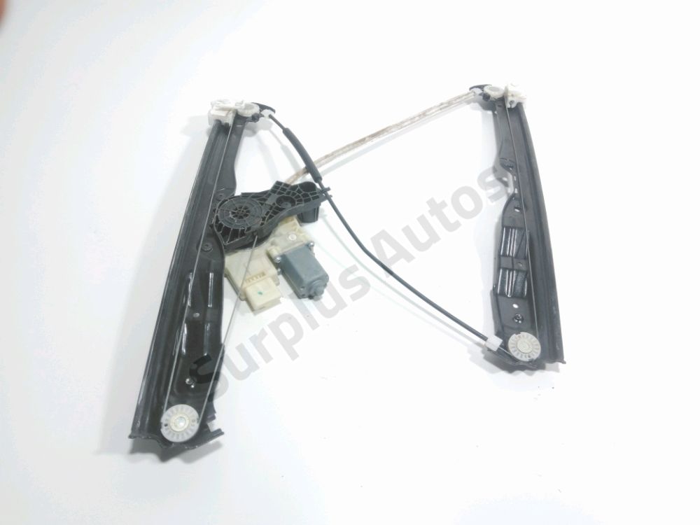 Lève-vitre électrique avant gauche