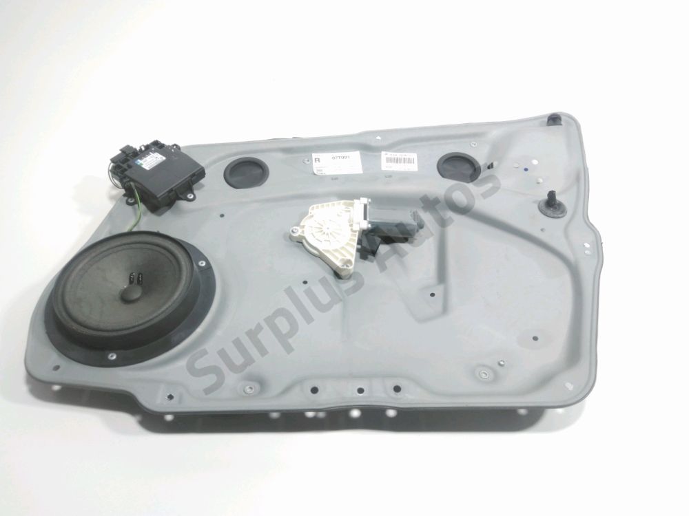 Leve-vitre electrique avant droit