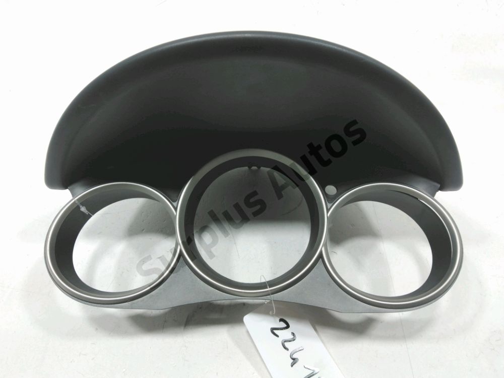 Casquette suppérieure de tableau de bord