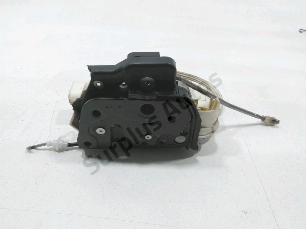 Serrure de porte avant gauche