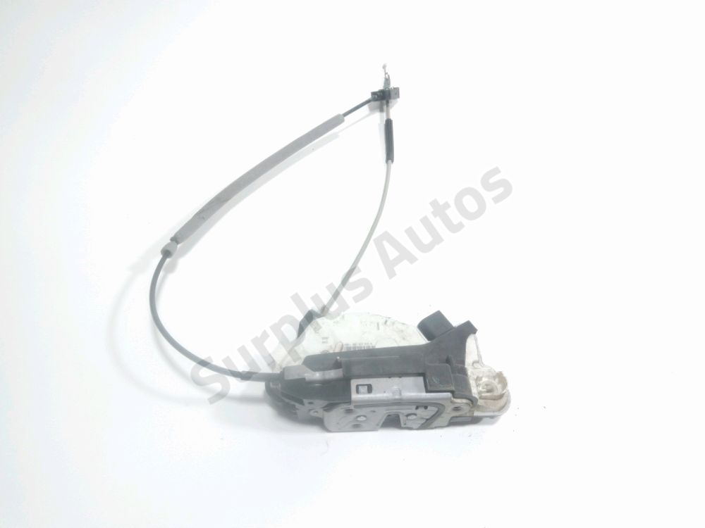 Serrure de porte avant gauche