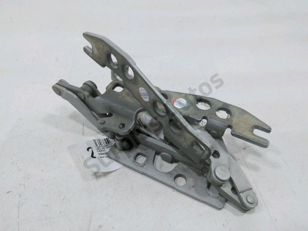 Jeu de charnières de capot