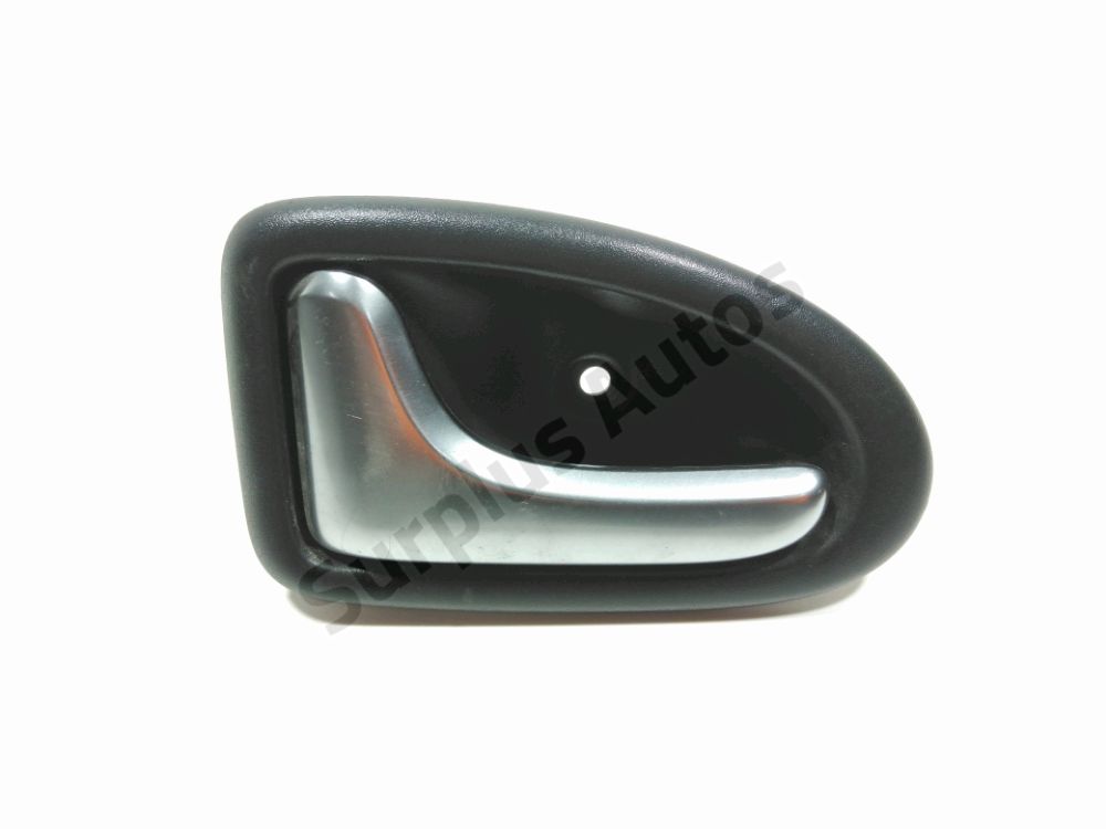 Poignée intérieure porte avant gauche