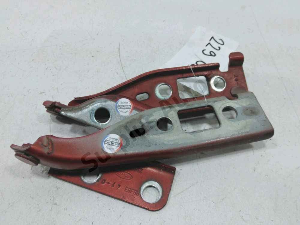 Jeu de charnieres de capot