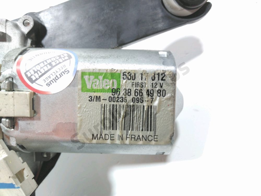 Moteur d'essuie glace arrière