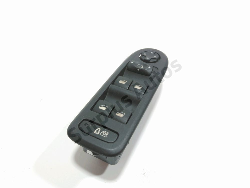 Commande lève-vitre avant gauche