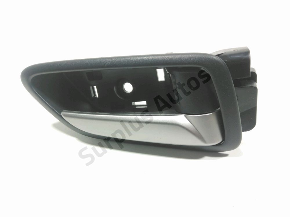 Poignée intérieure porte avant droite