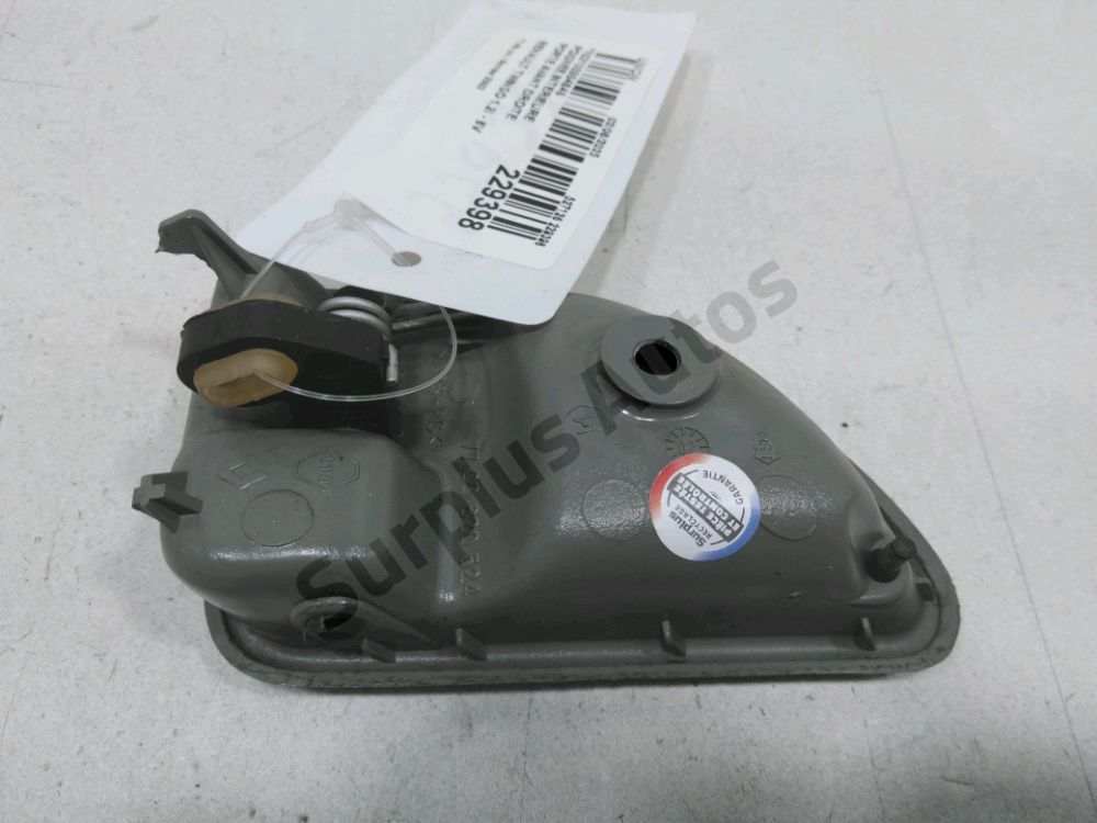 Poignée intérieure porte avant droite