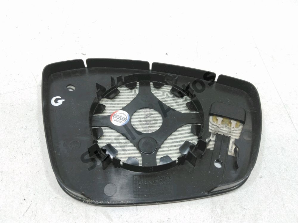 Glace de rétroviseur gauche