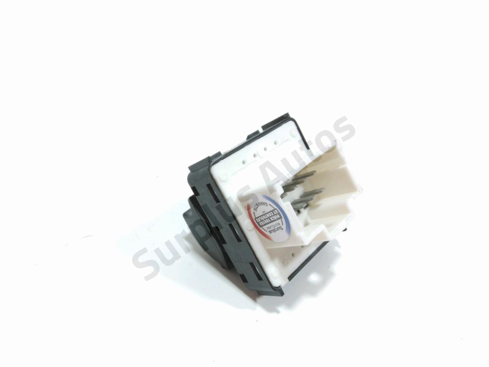 Commande lève-vitre avant gauche