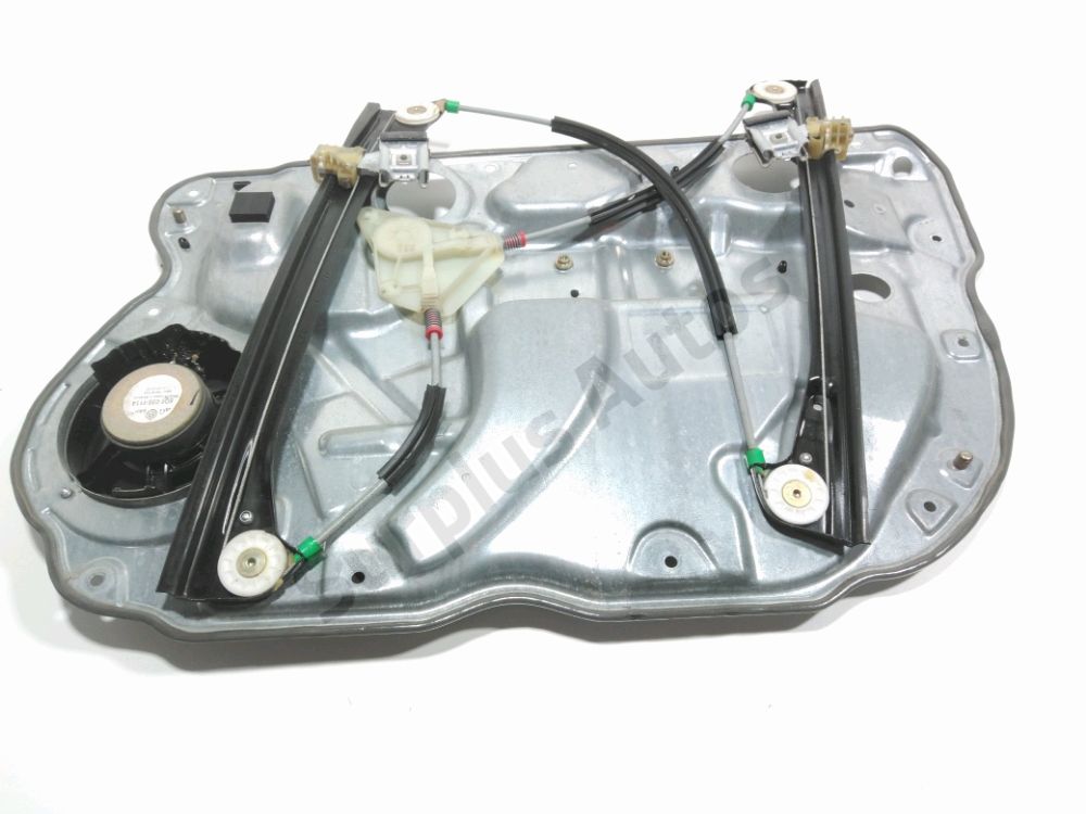 Lève-vitre électrique avant gauche