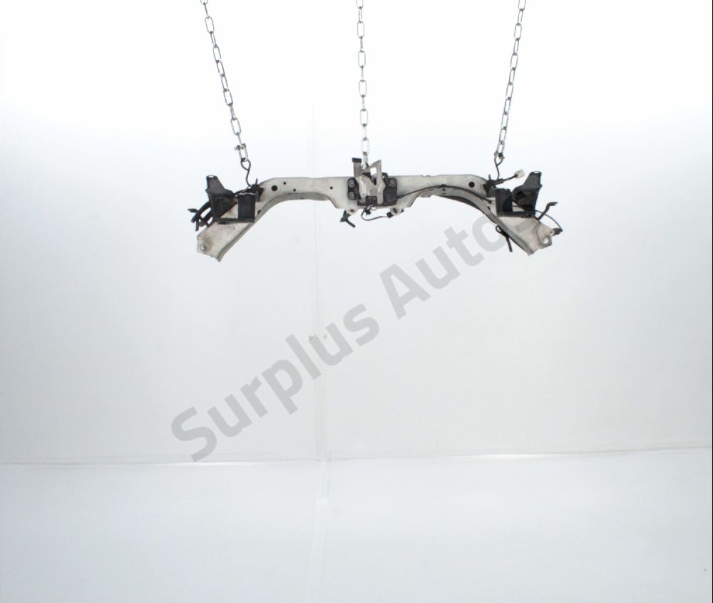 Traverse supérieure armature avant