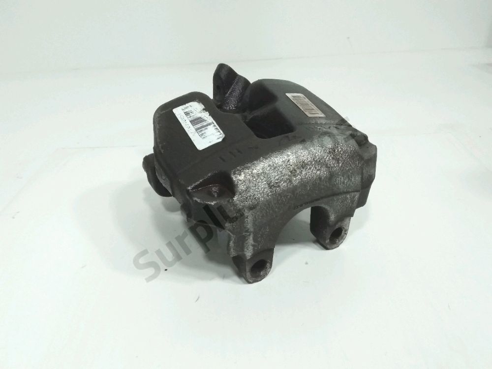 Etrier de frein avant droit