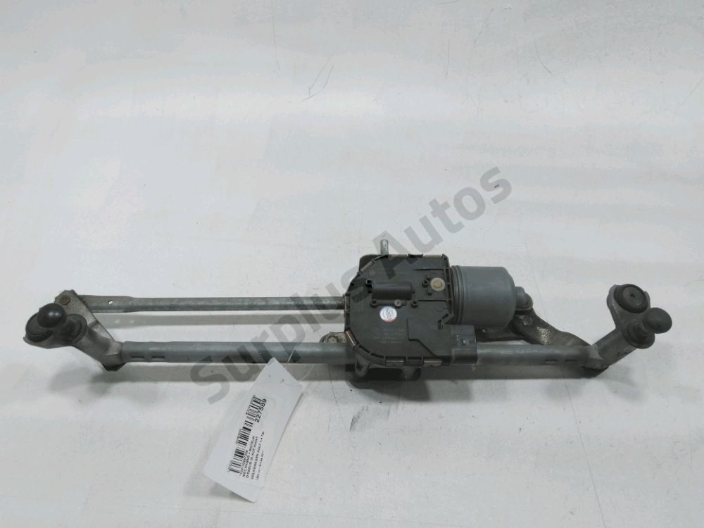 Mecanisme + moteur d'essuie glace avant