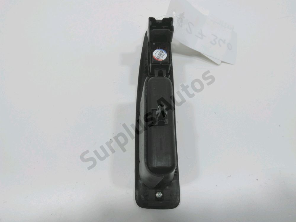 Commande lève-vitre arrière gauche