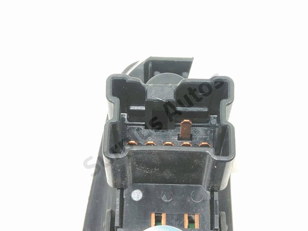 Commande lève-vitre arrière gauche