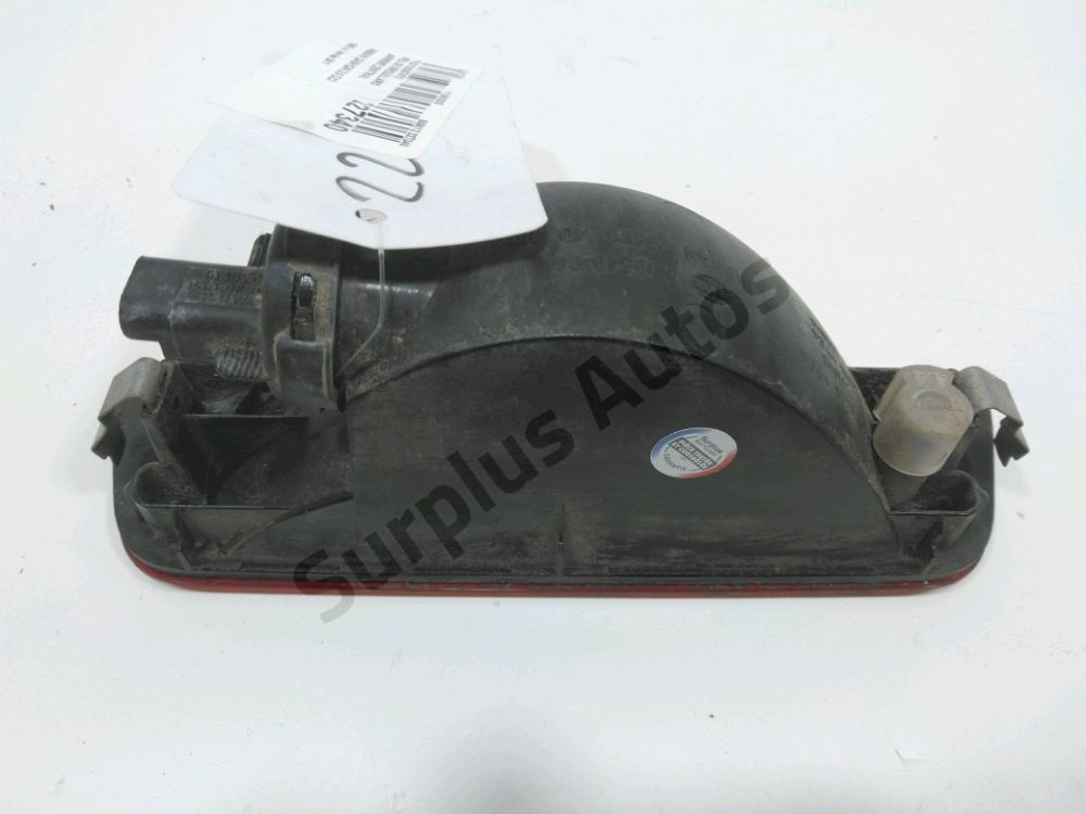 Feu de brouillard arrière central