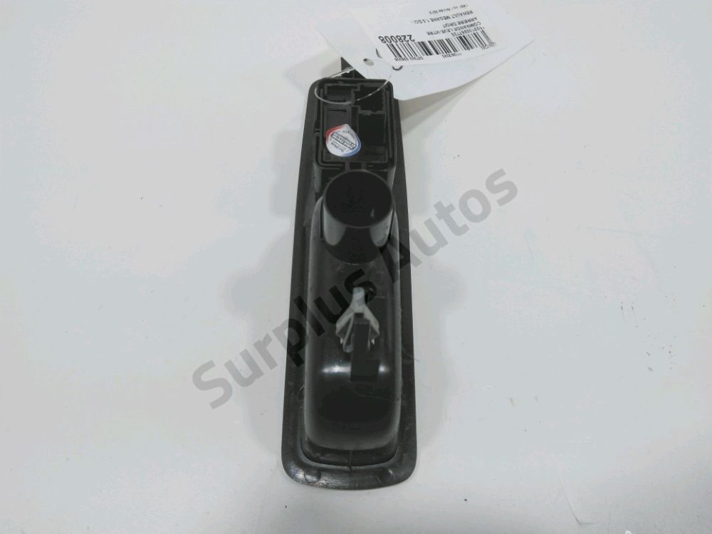 Commande lève-vitre arrière droit