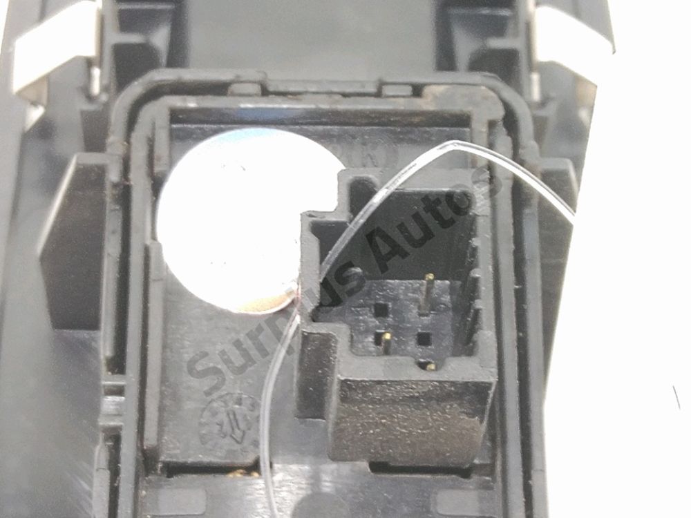 Commande lève-vitre avant droit