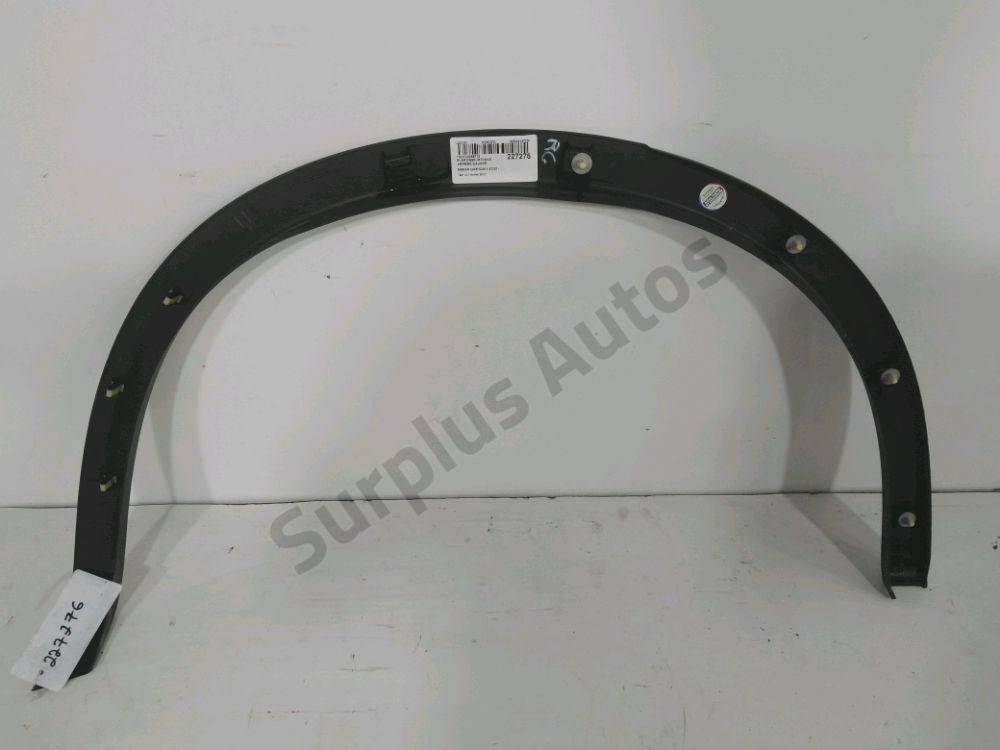 Elargisseur d'aile arrière gauche