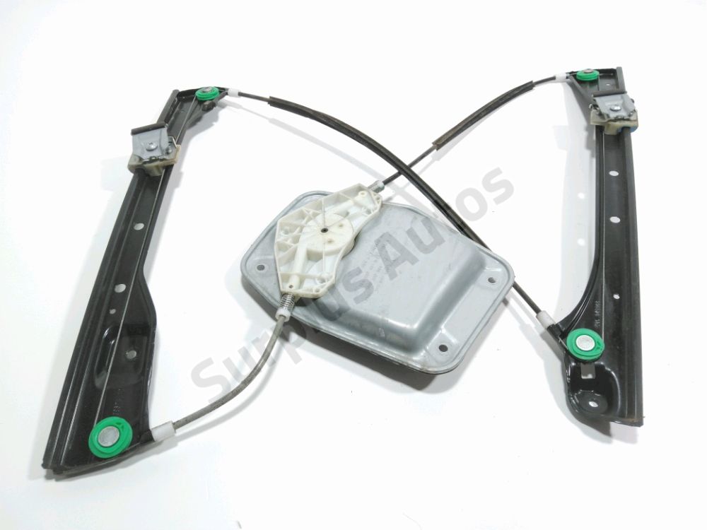 Lève-vitre électrique avant gauche