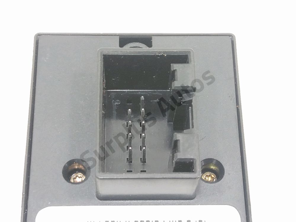 Commande lève-vitre avant gauche