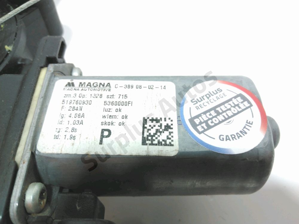 Lève-vitre électrique avant droit