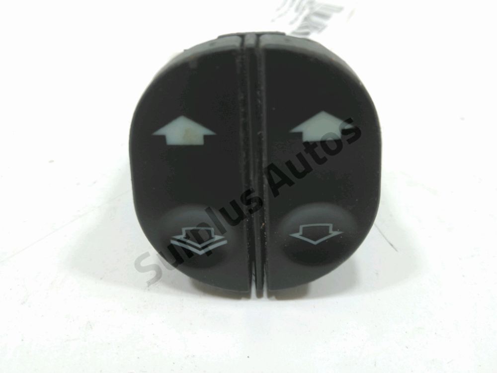 Commande leve-vitre avant gauche