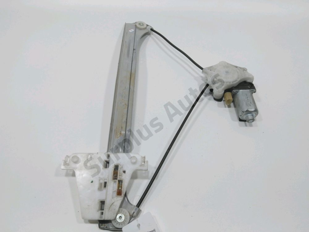 Leve-vitre electrique avant droit