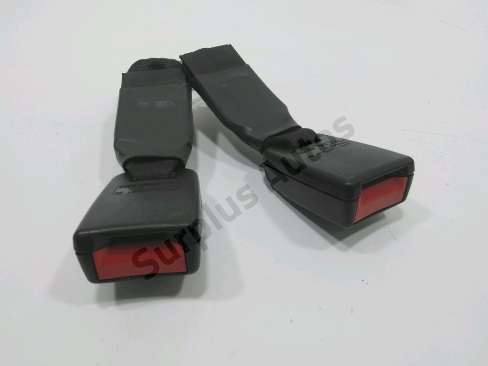 Ancrage ceinture arrière droit