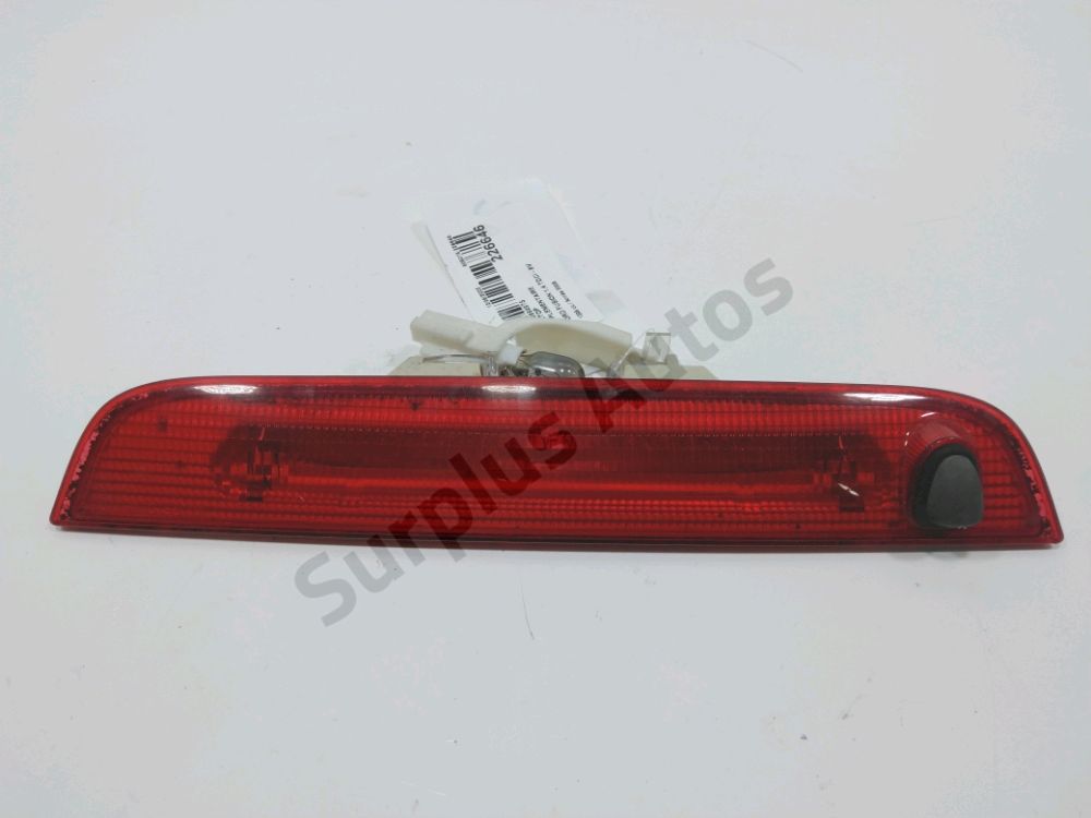 Feu stop supplémentaire