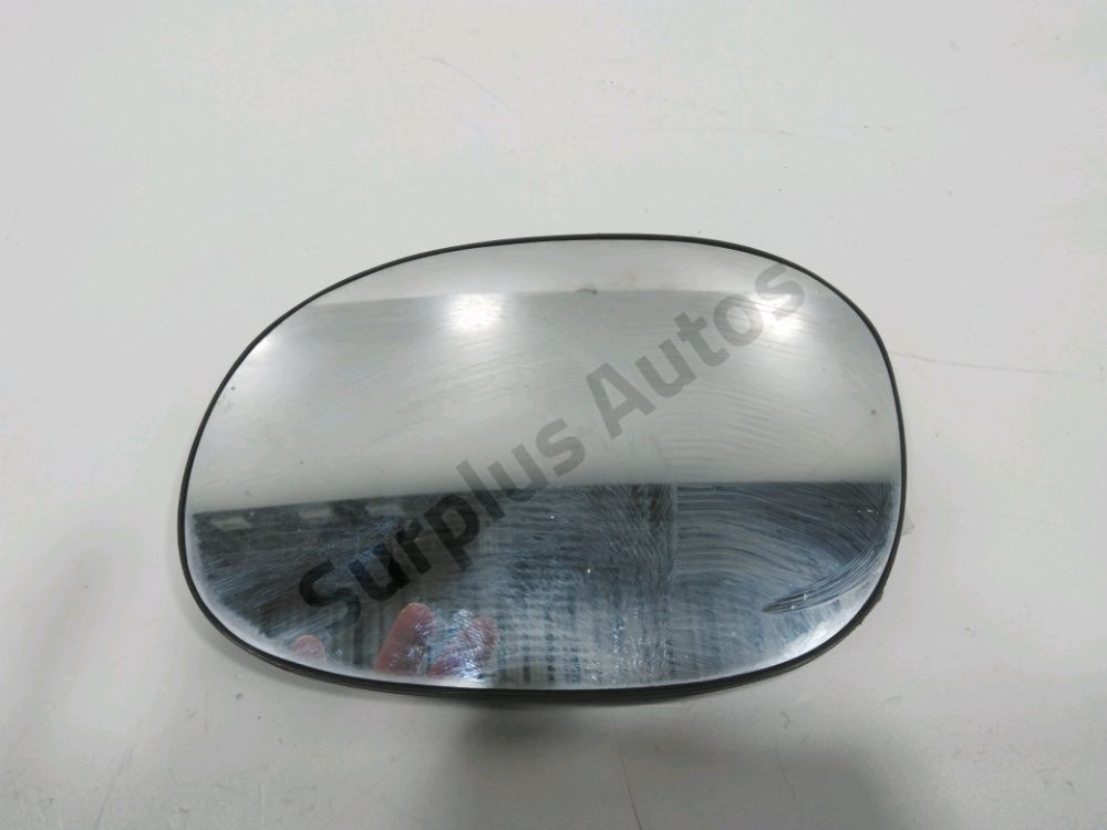 Glace de rétroviseur gauche