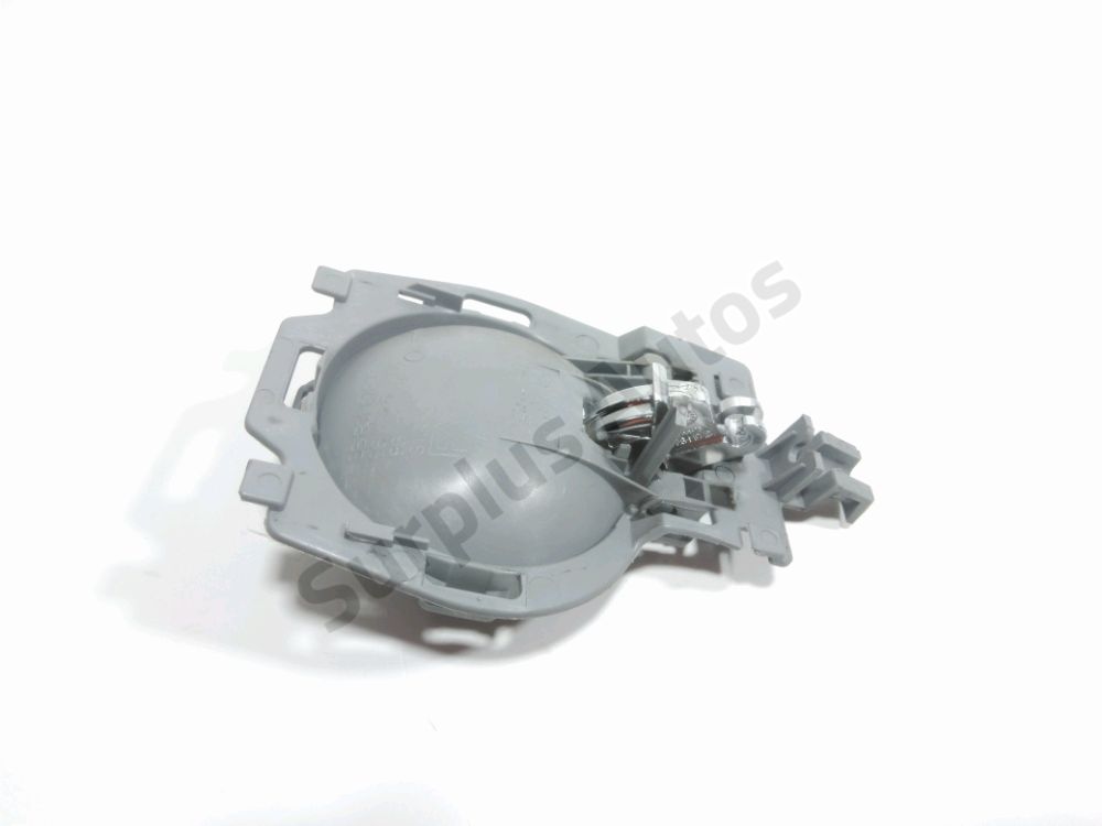 Poignée intérieure porte avant gauche