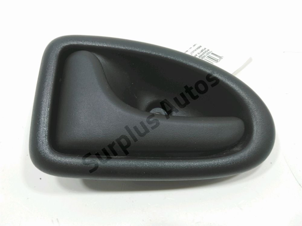 Poignee interieure porte arriere gauche